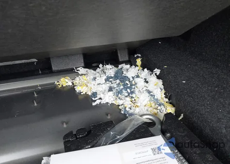 2020 Volvo S60 T5 Momentum из США, поврежденный, VIN 7JR102FK1LG063257